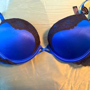Victoria’s Secret Bombshell Push Up. New, Unworn w/Tags! 34A. Adds 2 cup sizes!